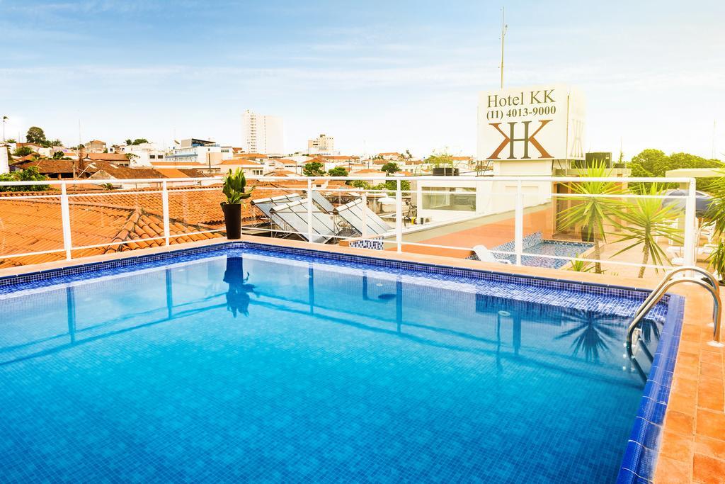 Hotel Kk Itu Luaran gambar