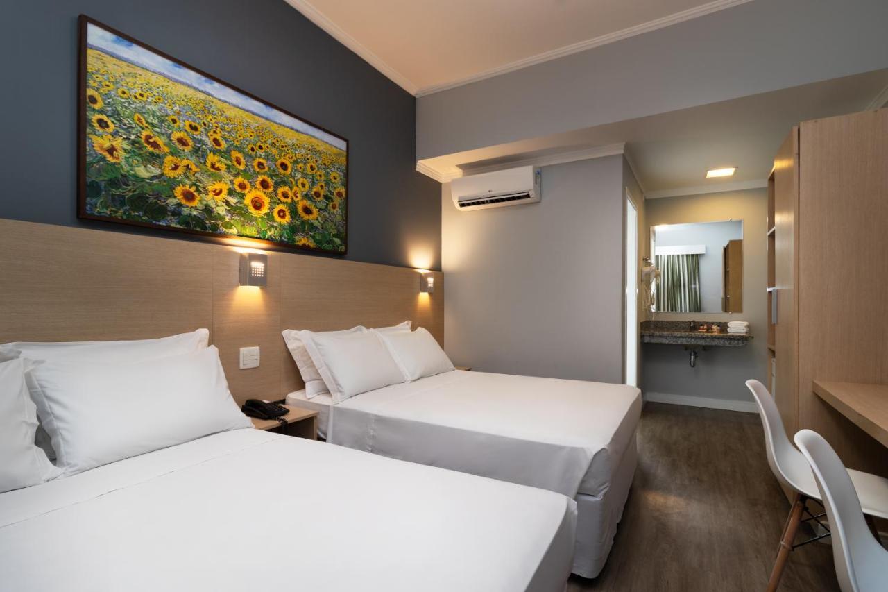 Hotel Kk Itu Luaran gambar