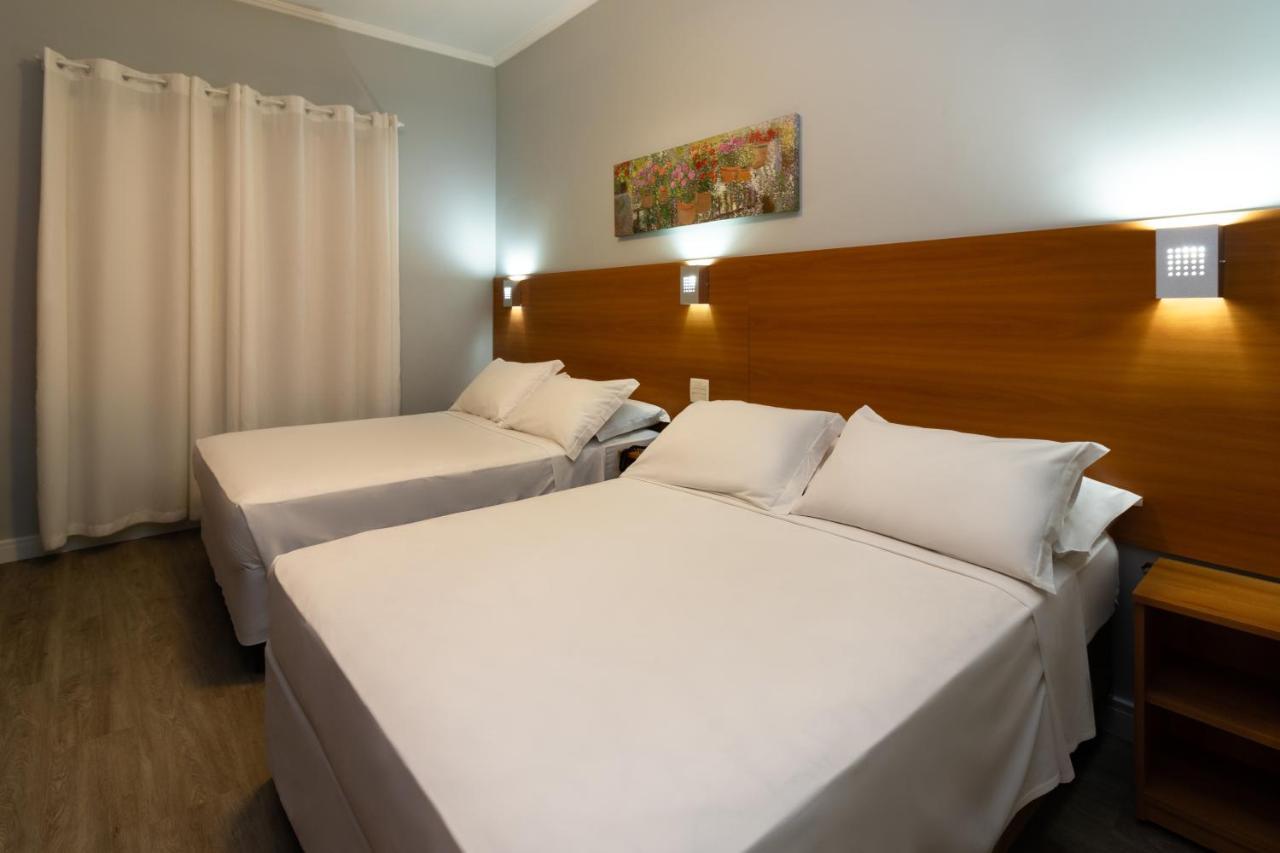 Hotel Kk Itu Luaran gambar